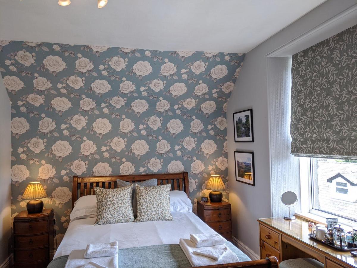 1 Park Road Bed & Breakfast Уиндермер Екстериор снимка