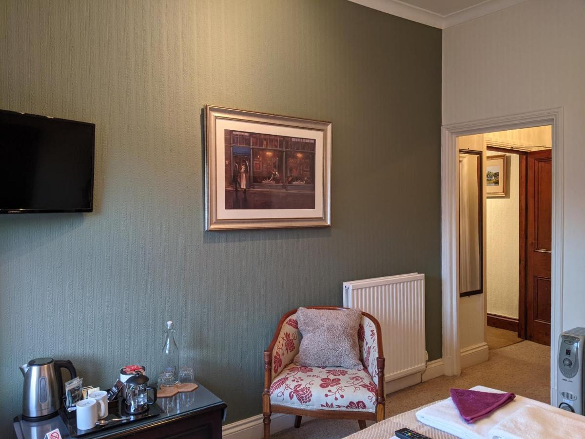 1 Park Road Bed & Breakfast Уиндермер Екстериор снимка