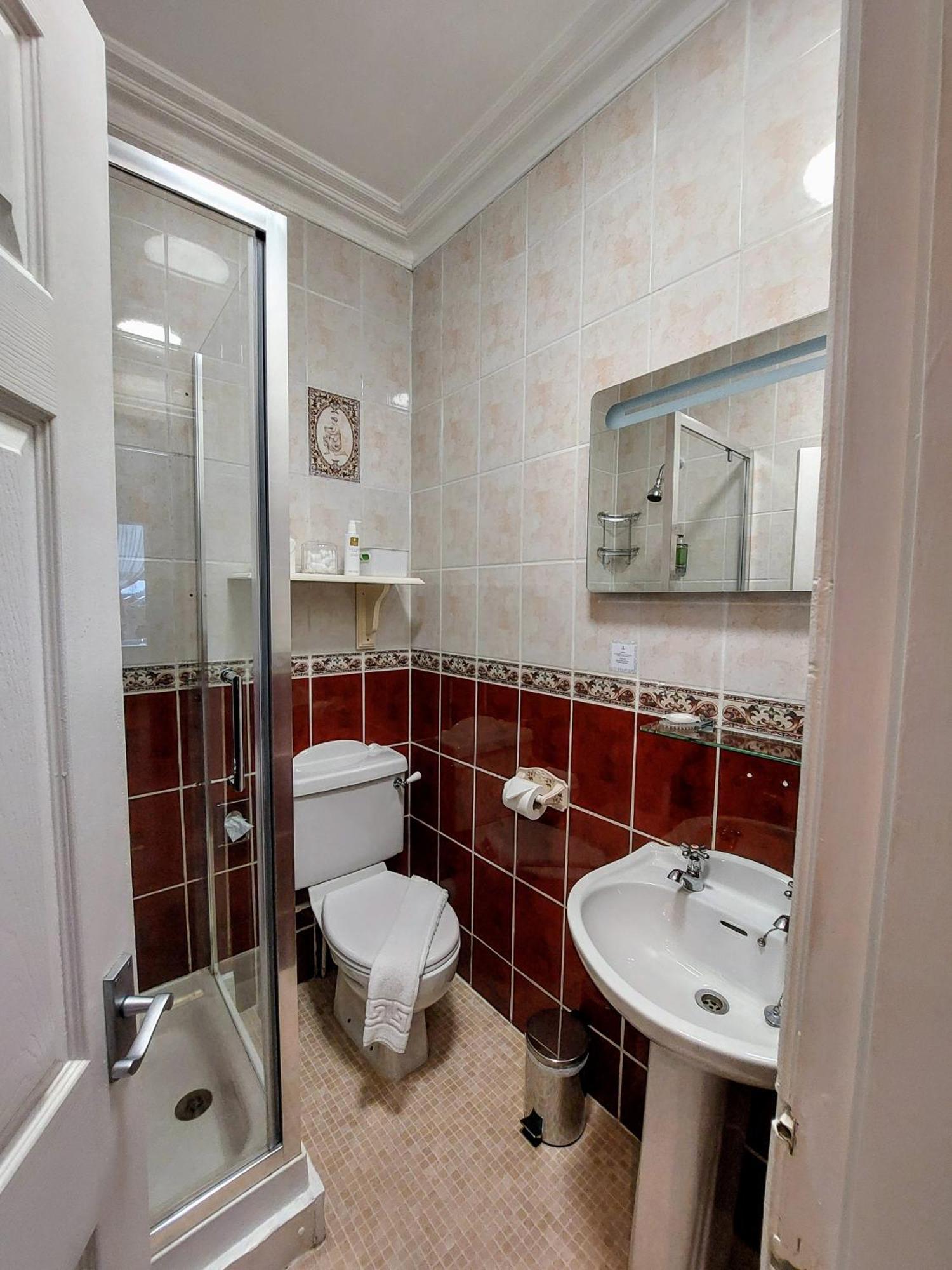 1 Park Road Bed & Breakfast Уиндермер Екстериор снимка