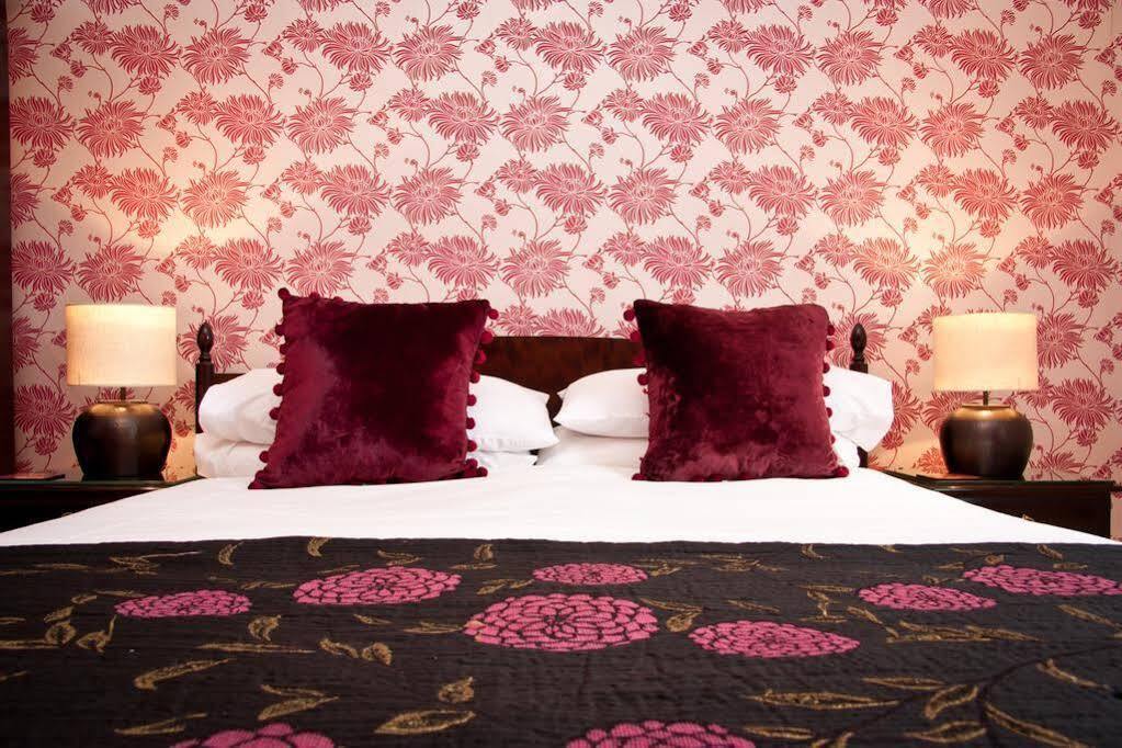 1 Park Road Bed & Breakfast Уиндермер Екстериор снимка